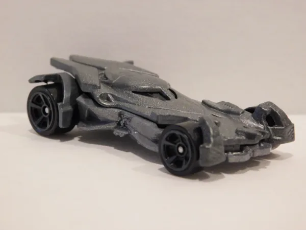 Batmobile 2017 Hot Wheels (BATMAN)