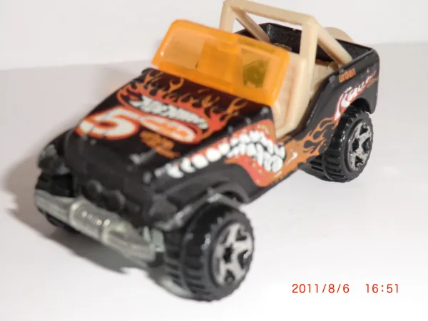 Roll Patrol 2002 Hot Wheels (2002 Hot Wheels)