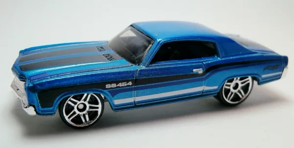 '70 Monte Carlo 2013 Hot Wheels (Muscle Mania)