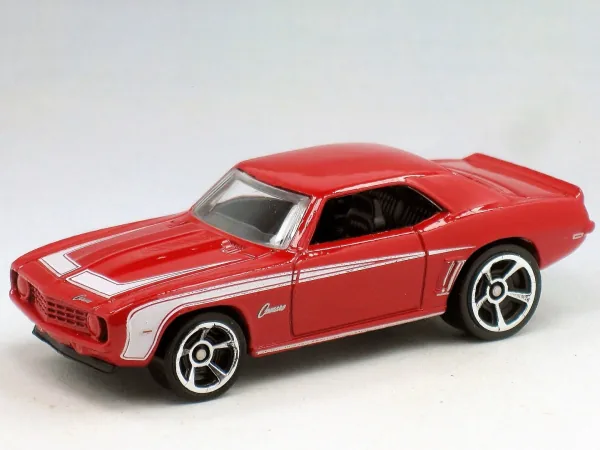 '69 COPO Camaro 2022 Hot Wheels (Muscle Mania)