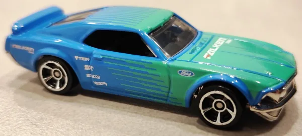 '69 Ford Mustang Boss 302 2023 Hot Wheels (Then and Now)