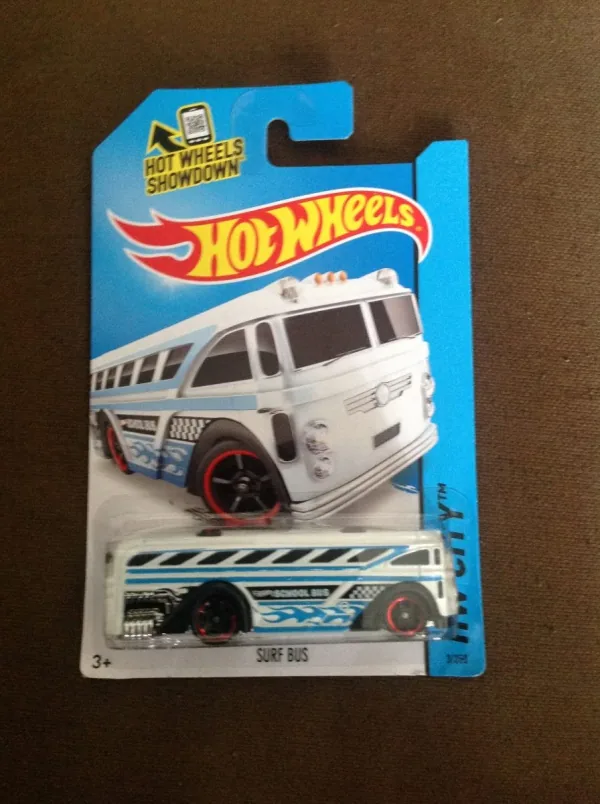 Surfin' School Bus | (2nd Color)