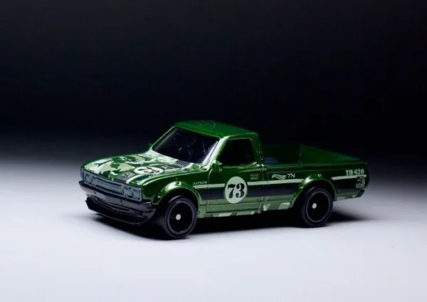 Datsun 620 2018 Hot Wheels (HW Hot Trucks)