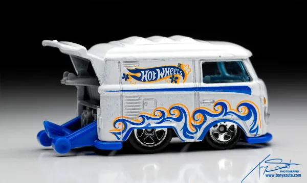 Volkswagen Kool Kombi | (3rd Color)