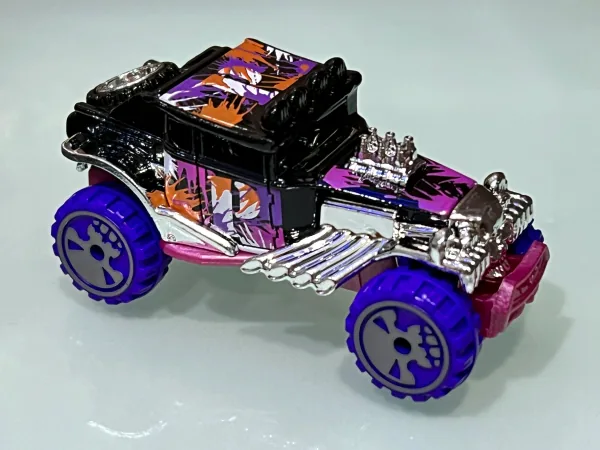 Baja Bone Shaker 2023 Hot Wheels (HW Art Cars)
