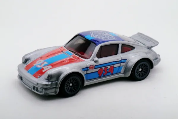 Porsche 934 Turbo RSR 2017 Hot Wheels (Nightburnerz)