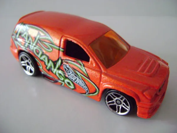 Fandango 2001 Hot Wheels (2001 First Editions)
