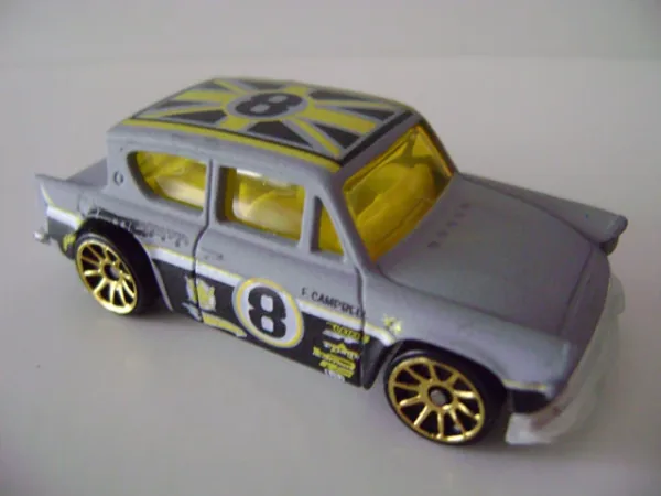 Ford Anglia 2005 Hot Wheels (2005 Hot Wheels)