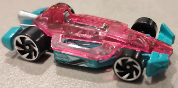 Arrow Dynamic 2025 Hot Wheels (X-Raycers)
