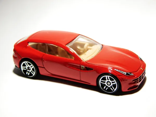 Ferrari FF 2011 Hot Wheels (2011 New Models)