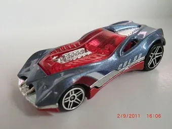 CUL8R 2004 Hot Wheels (2004 First Editions)