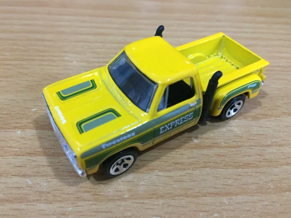 1978 Dodge Li'l Red Express Truck 2017 Hot Wheels (HW Hot Trucks)