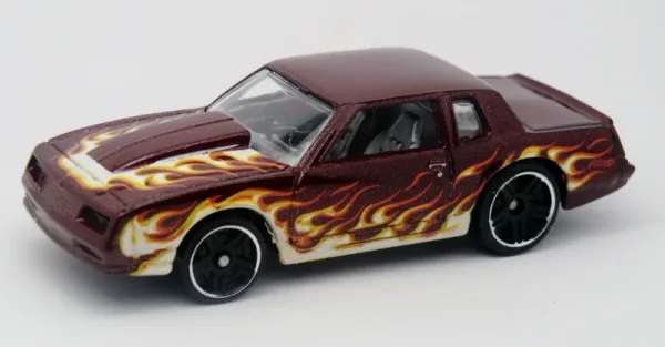 '86 Monte Carlo SS 2013 Hot Wheels (Heat Fleet)