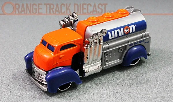Fast Gassin 2017 Hot Wheels (HW City Works)