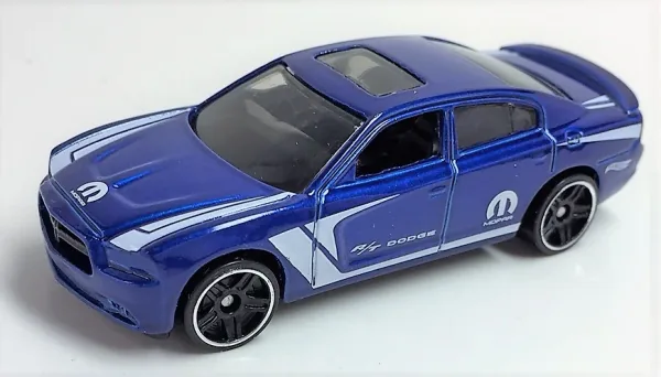 '11 Dodge Charger R/T 2019 Hot Wheels (Muscle Mania)