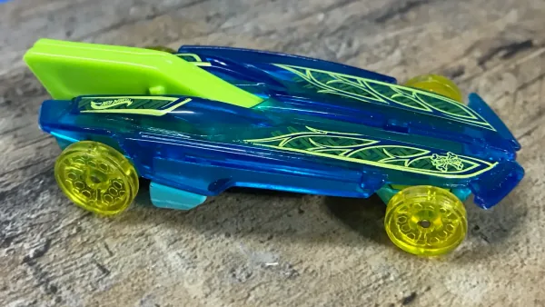 HW Formula Solar 2020 Hot Wheels (X-Raycers)