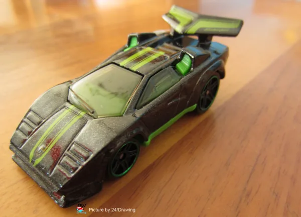 Lamborghini Countach | (3rd Color) 2018 Hot Wheels (Tooned)