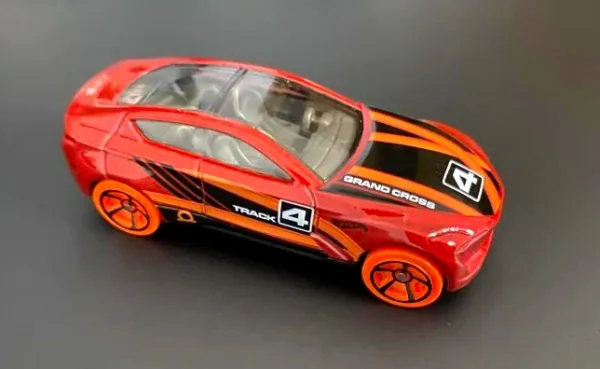Grand Cross 2021 Hot Wheels (Track Stars)