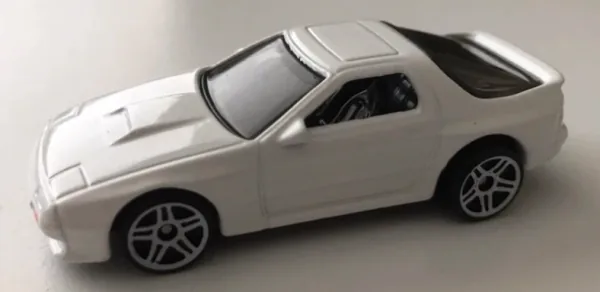 '89 Mazda Savanna RX-7 FC3S 2021 Hot Wheels (HW J-Imports)