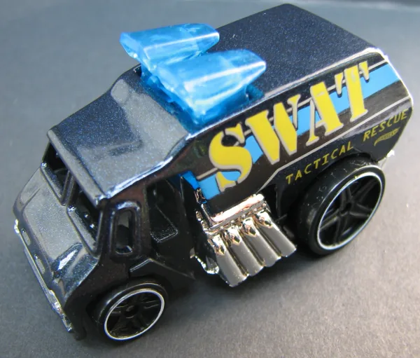 Cool-One 2011 Hot Wheels (HW City Works)