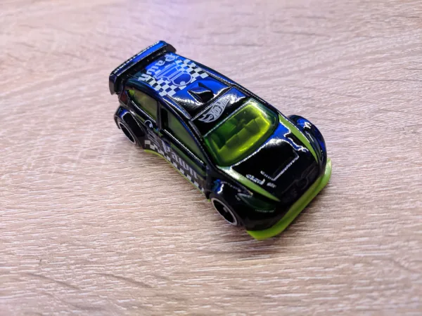 '12 Ford Fiesta 2018 Hot Wheels (Checkmate)