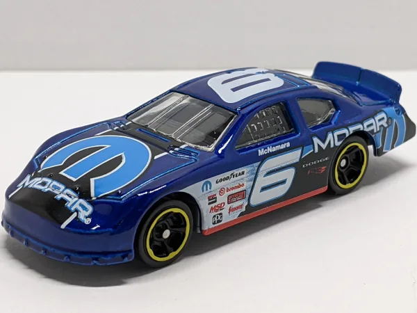 Dodge Charger Stock Car 2019 Hot Wheels (HW Race Day)