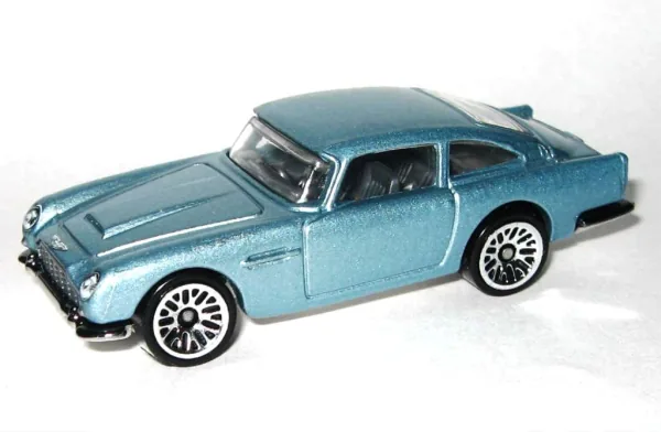 Aston Martin 1963 DB5 | (2nd Color) 2015 Hot Wheels (Then and Now)