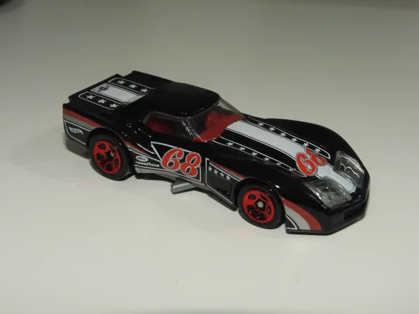 '76 Greenwood Corvette | (2nd Color)