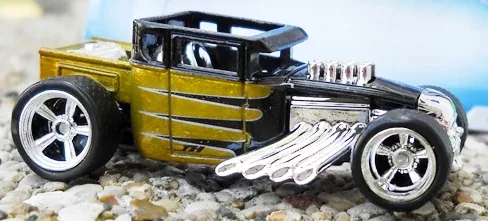 Bone Shaker 2009 Hot Wheels (Super Treasure Hunt)