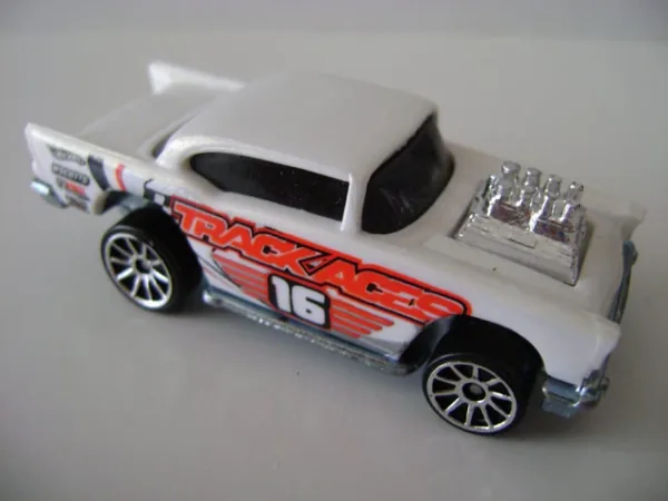 '57 Chevy 2006 Hot Wheels (Track Aces)