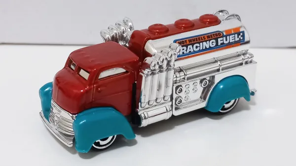 Fast Gassin 2022 Hot Wheels (HW Metro)