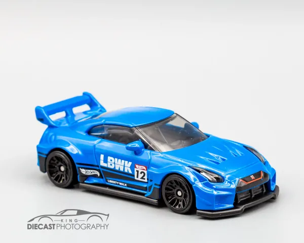 LB-Silhouette WORKS GT Nissan 35GT-RR VER.2