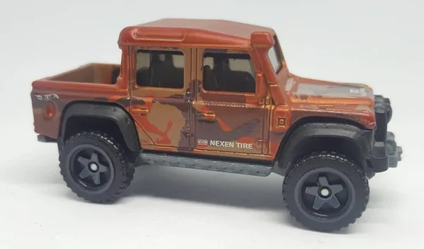 '15 Land Rover Defender Double Cab | (2nd Color)