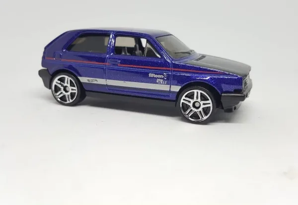 Volkswagen Golf MK2 | (2nd Color)