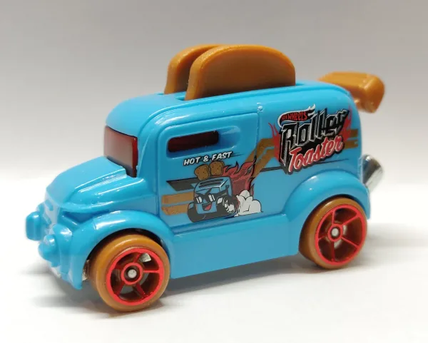 Roller Toaster 2020 Hot Wheels (Fast Foodie)
