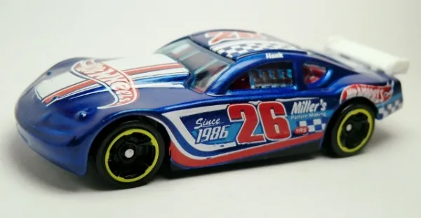 Circle Tracker 2013 Hot Wheels (Track Aces)