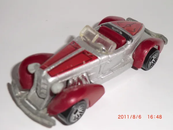 Auburn 852 2002 Hot Wheels (2002 Hot Wheels)