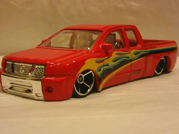 Nissan Titan | (2nd Color)