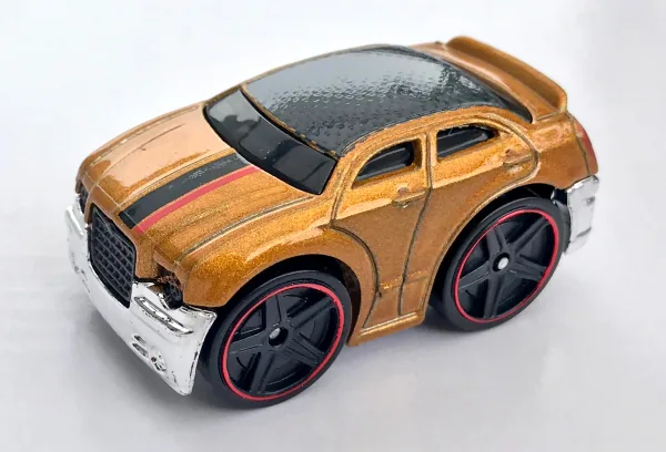 Chrysler 300C | (2nd Color) 2018 Hot Wheels (Tooned)