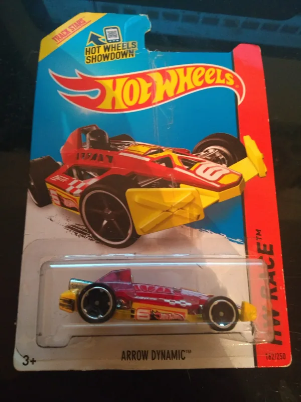 Arrow Dynamic | (2nd Color) 2014 Hot Wheels (Track Aces)