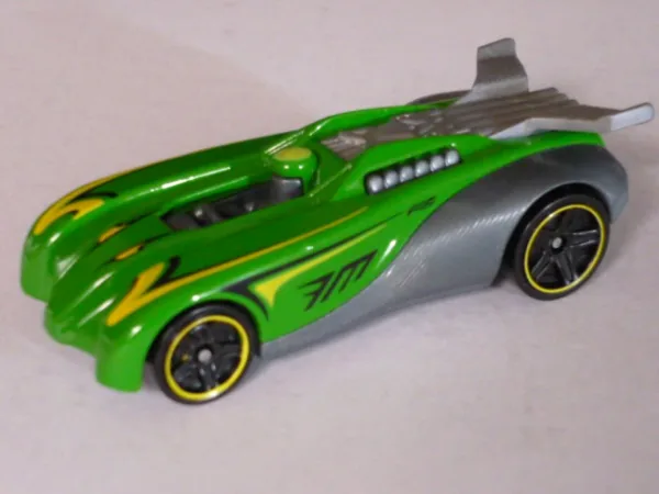 Eagle Massa 2012 Hot Wheels (2012 New Models)