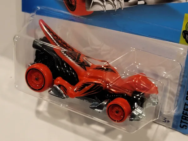 Veloci-Racer 2022 Hot Wheels (Street Beasts)