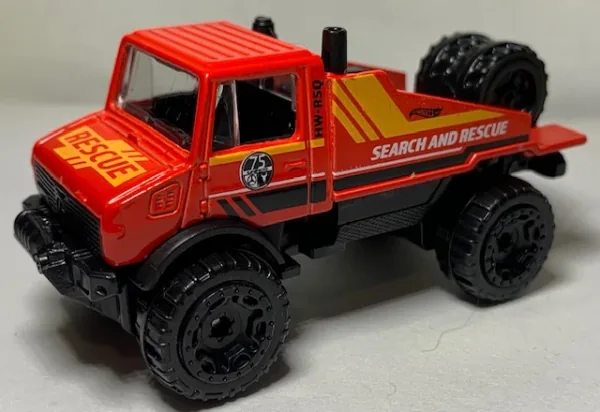 Mercedes-Benz Unimog 1300 2021 Hot Wheels (HW Rescue)