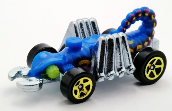 Eevil Weevil 2015 Hot Wheels (Street Beasts)
