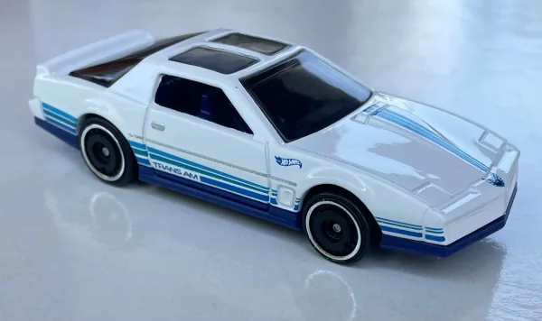 '84 Pontiac Firebird | (2nd Color) 2023 Hot Wheels (Muscle Mania)