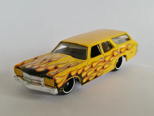 '70 Chevelle SS Wagon 2019 Hot Wheels (HW Flames)