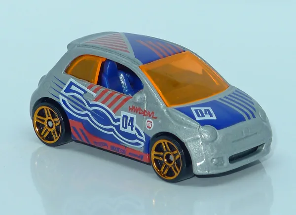 Fiat 500 | (4th Color) 2018 Hot Wheels (HW Daredevils)