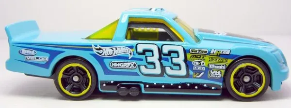 Circle Trucker | (3rd Color) 2011 Hot Wheels (2011 New Models)