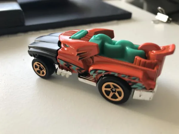 Hotweiler 2021 Hot Wheels (Street Beasts)