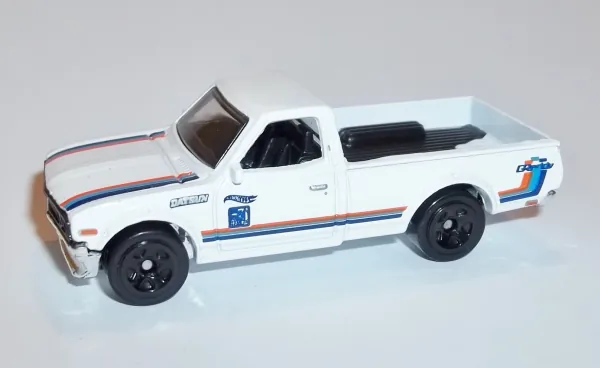 Datsun 620 2017 Hot Wheels (HW Hot Trucks)
